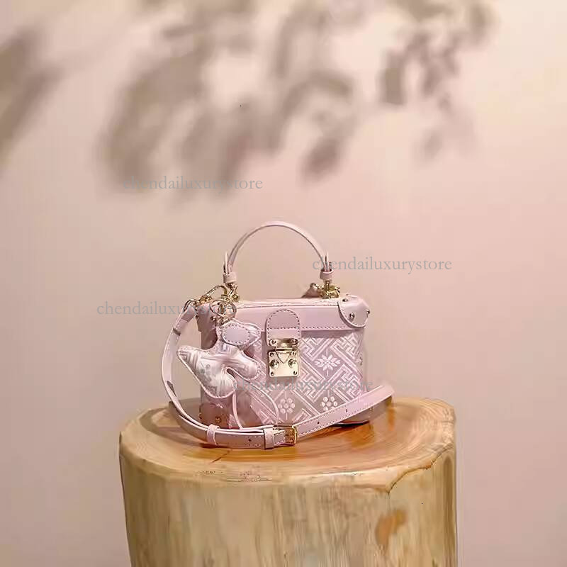 Free Shipping Designer Luxury Exquisite Makeup Bag Fashion Women's Pink Handbag Brocade Square Box New Single Shoulder Crossbody Bag