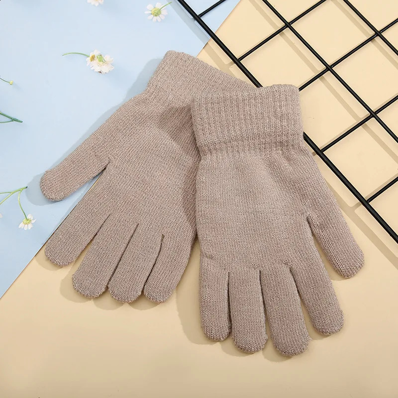 Autumn And Winter Women Pure Color Knitting Gloves Fashion Simple Youth Students Outdoor Cycling Warm Mittens Wholesale 250807