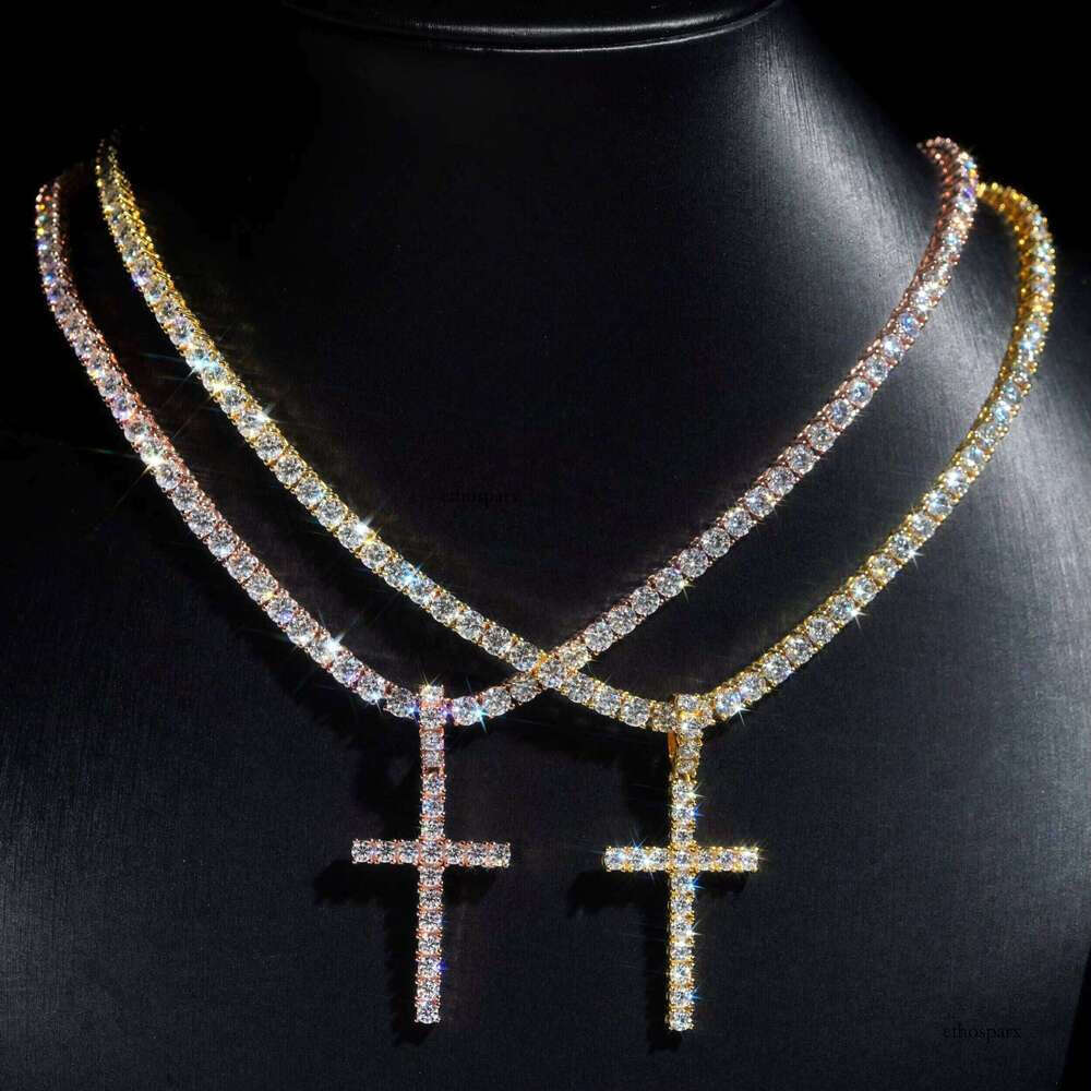 Stock Popular Jewelry Sterling Sier Vvs Moissnaite Dia Tennis Chain Cross Pendant Necklace