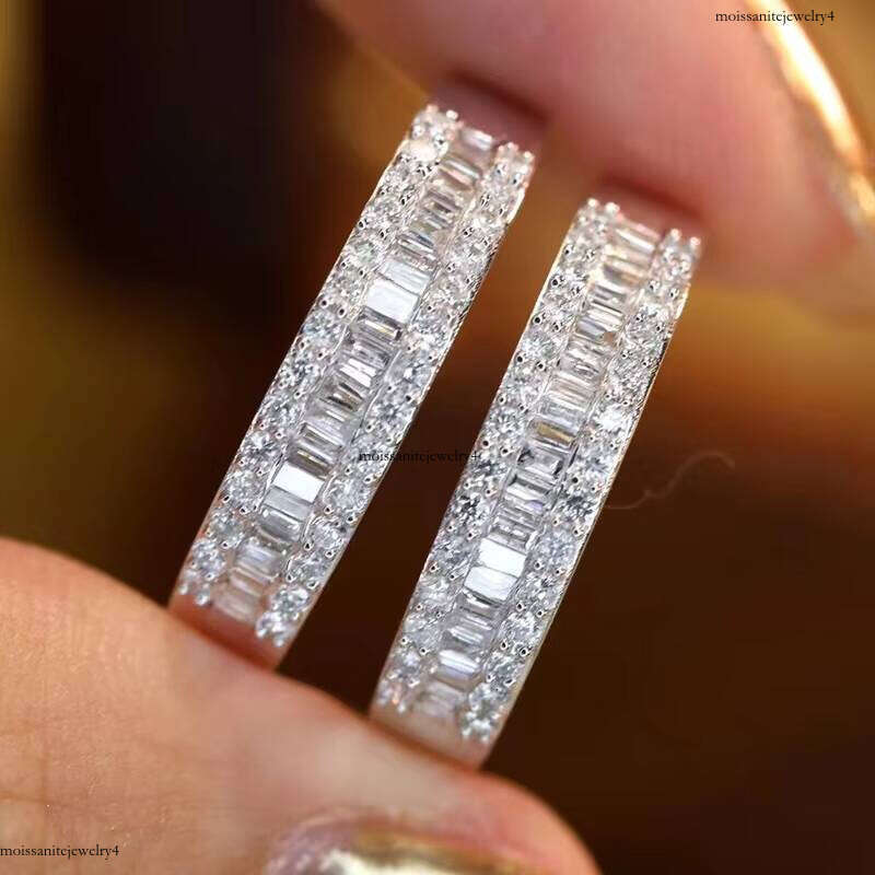 Professional Manufacturer Solid Gold Baguette Cut Moissante Dias Eternity Rings Jewelry