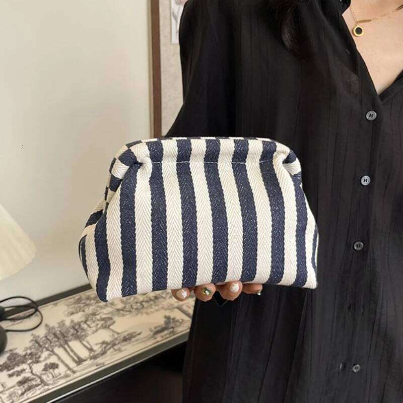 Summer Woven Crochet Purses for Women Beach Clutch Handbags Dumpling Hobo Casual Colorblock Bag Ladies Ruched Cloud Purse bag