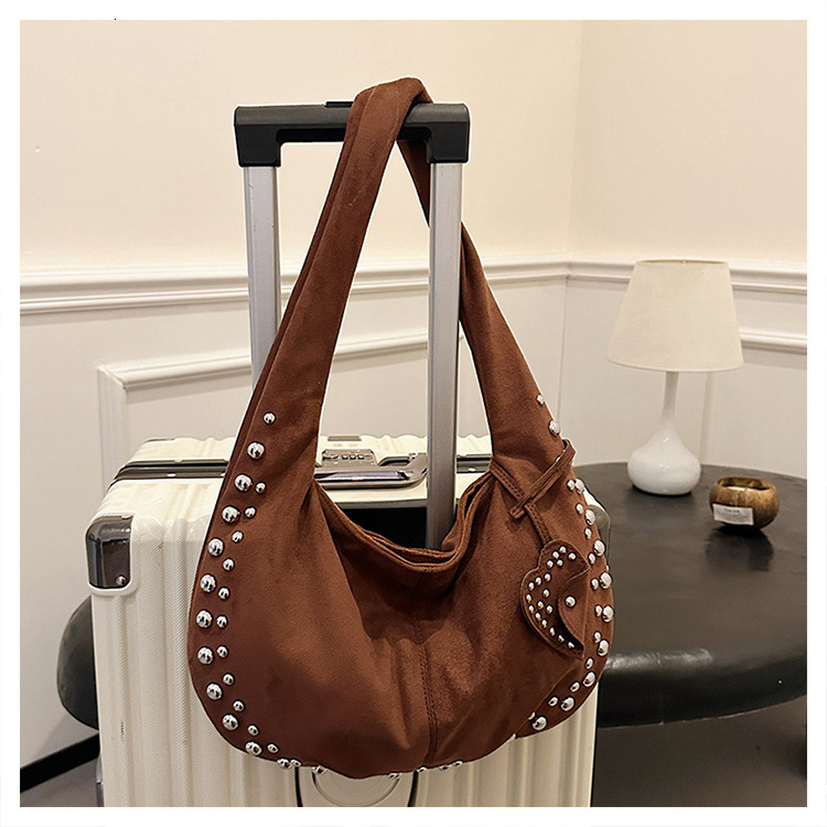 Luxury Bag 2025 Autumn Winter New Suede Women's Bag Single Shoulder Crossbody Designer Bag Rivet Matte Crescent Underarm Casual Tote Handbag