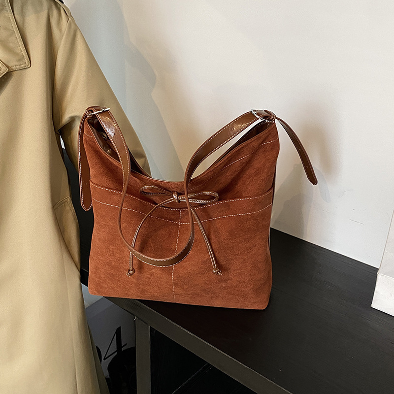 Designer Bag New Women's High-end Luxury Bag Matte Fashion Versatile Retro Underarm Bag Tote Bag