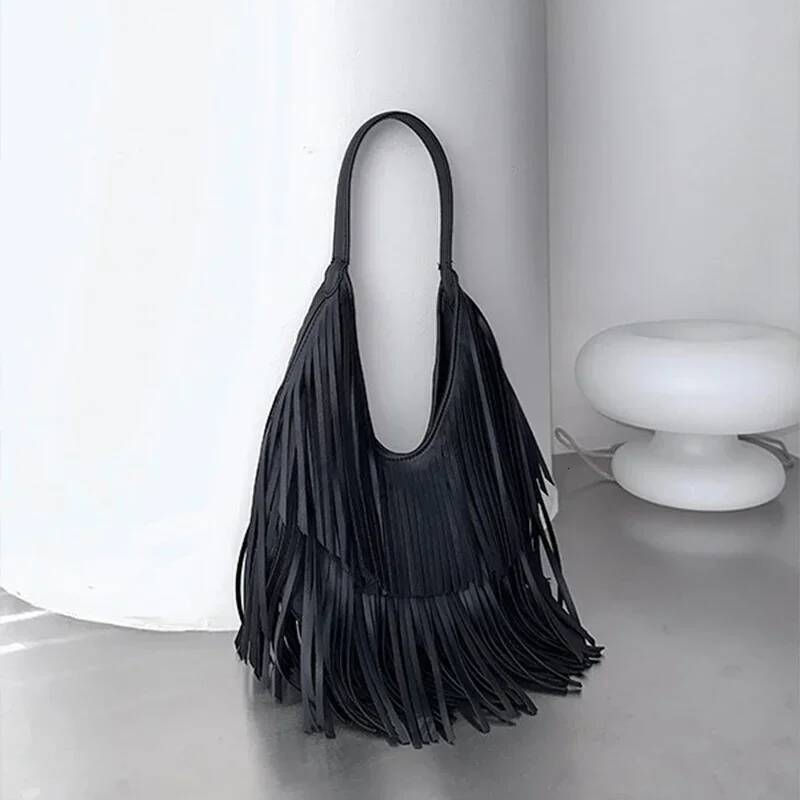 Brand Design Handbag Soft Leather Women's Shoulder Satchel Tassel Large Capacity Tote Bucket Hobos Armpit Bag
