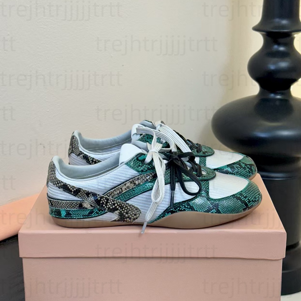 Women's flat bottomed Loafers Dress Shoes Serpentine cowhide Outdoor Sports Leisure Lace-Up Shoes Luxury designers flat shoe factory footwear