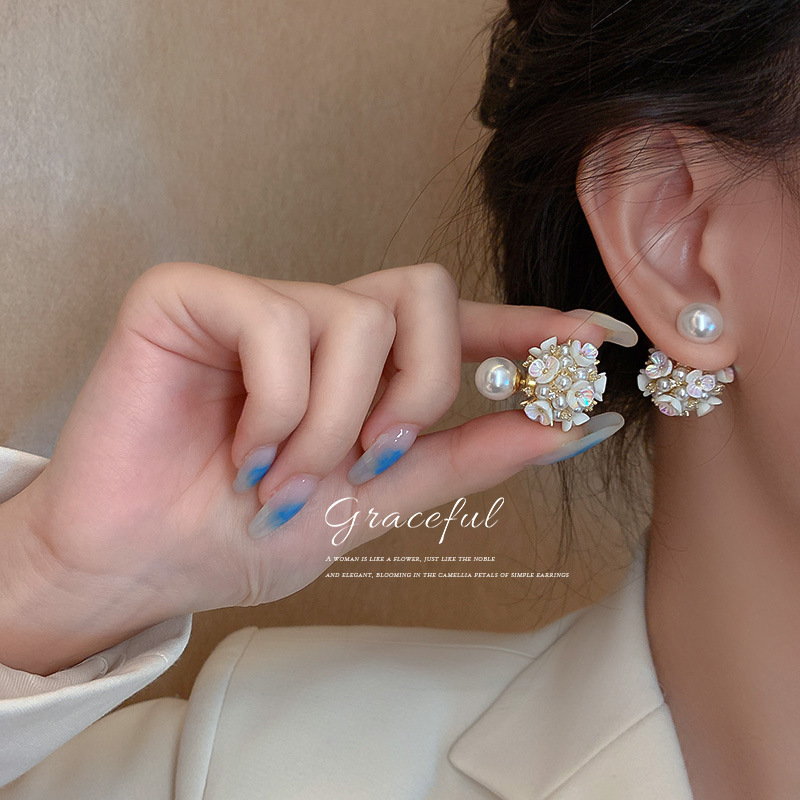 Exaggerated Double-Sided Pearl Flower Stud 2025 New High-End Elegant Earrings for Women