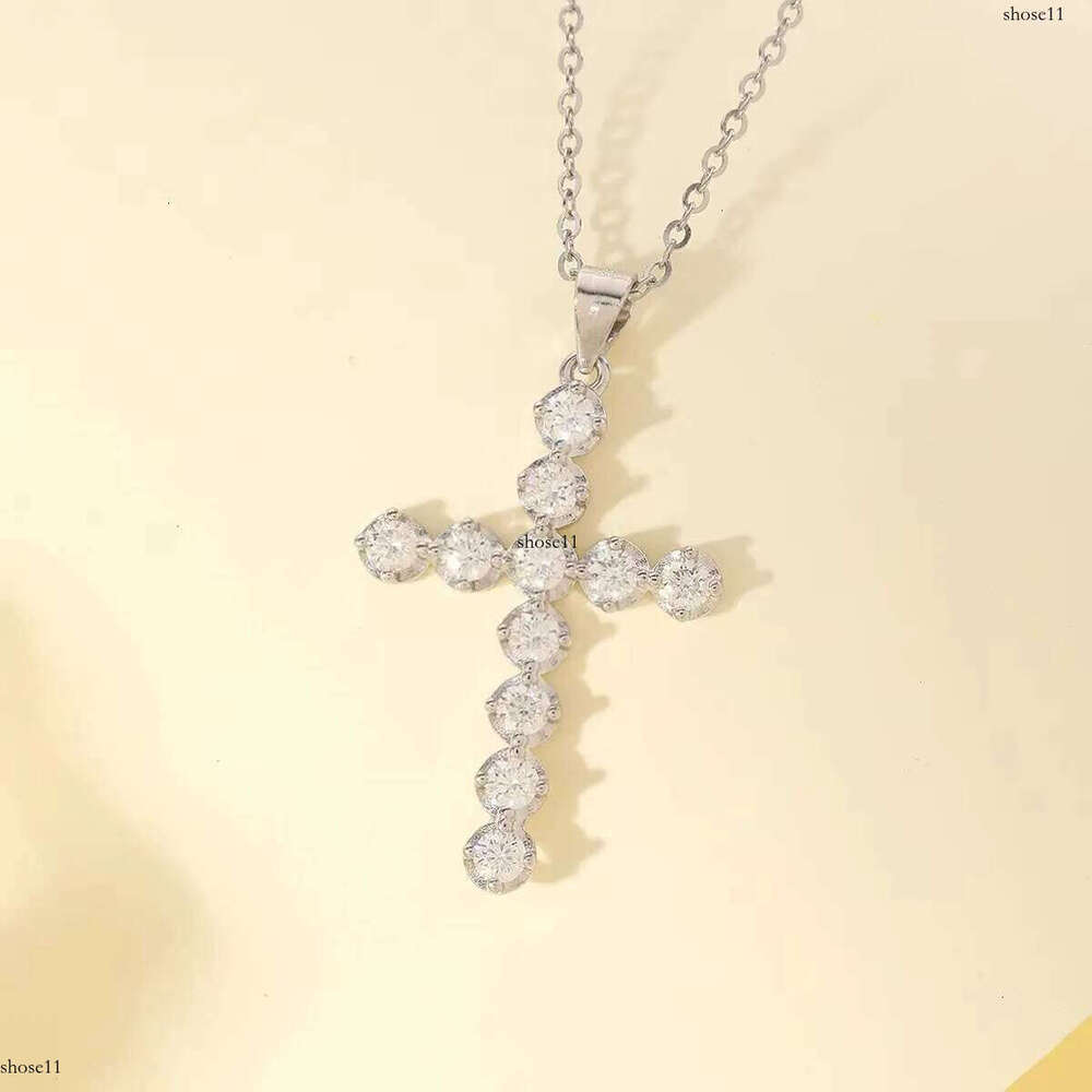 S Sier Starry Sky round Cross Pendant Moissanite Inlaid Womens Wholesale Necklace