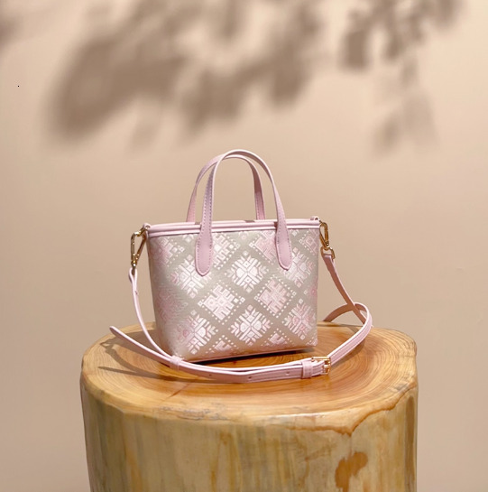 Free Shipping Designer Brocade MINI Tote Bag Women's Handbag New Fashionable Commuter Premium Single Shoulder Crossbody Bag Shopping Bag