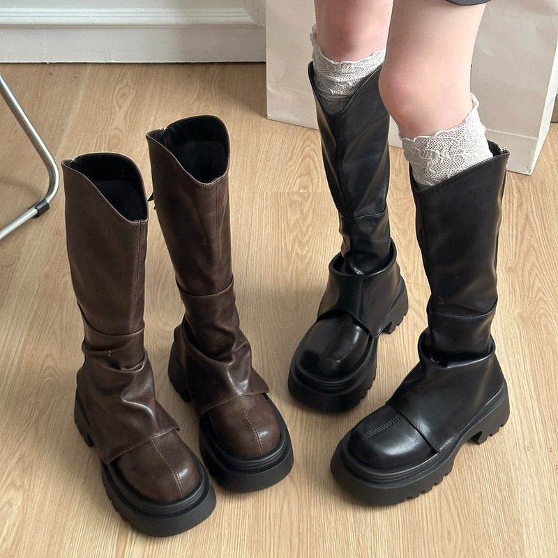 new Free delivery designer woman boots Fashionable Martin boots casual and comfortable daily commuting boots