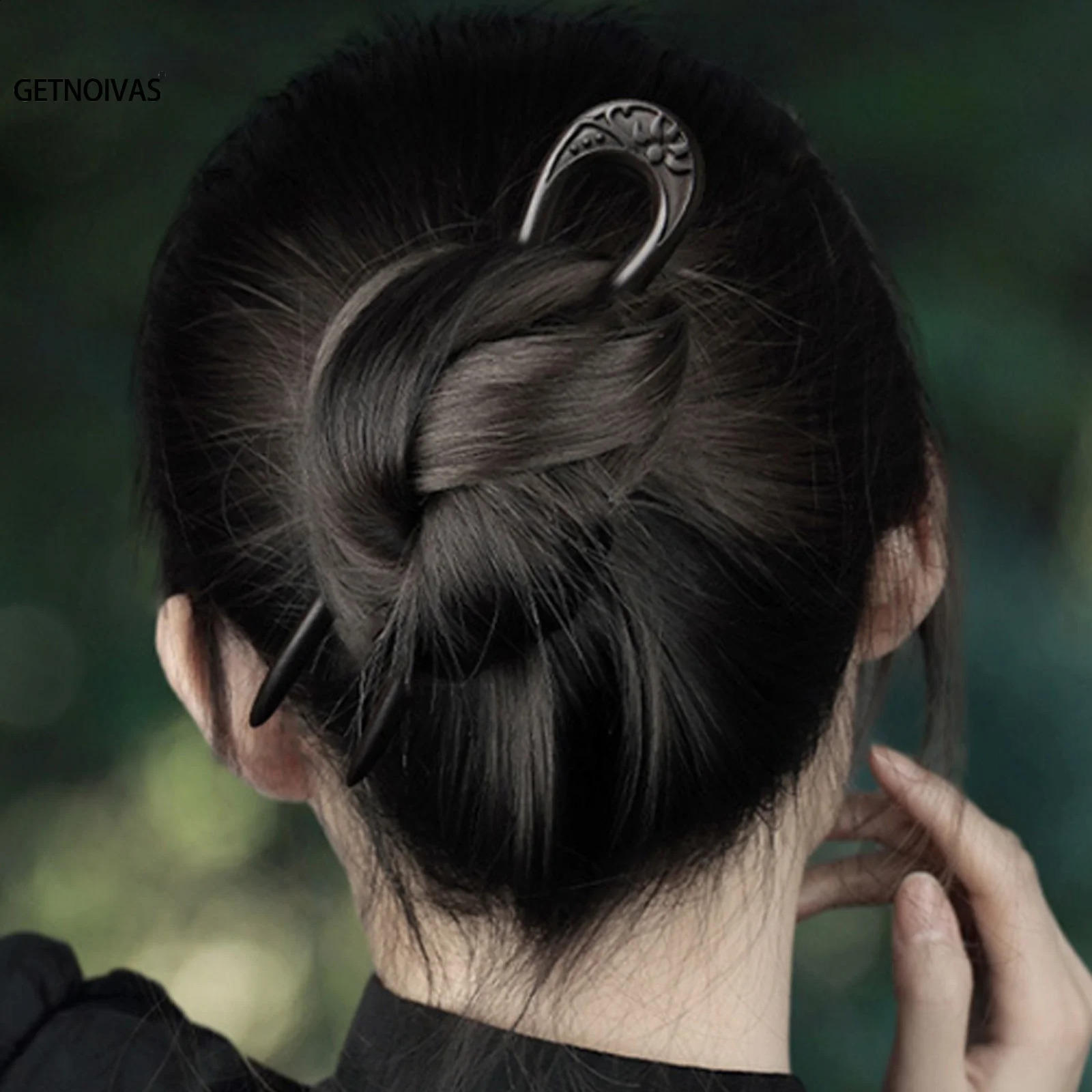 Wooden Hairpins U Shaped Hair Sticks Chinese Hanfu Hair Accessories Simple Wooden Hair Bun Chopsticks Girls Retro Jewelry 250807