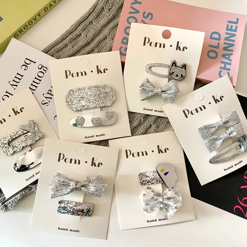 2pc Korea Fashion Glitter Silver Color Baby Hair Clips Bowknot Hair Pins Kids Hairpins Sequin BB Barrettes for Girls Headwear 250807