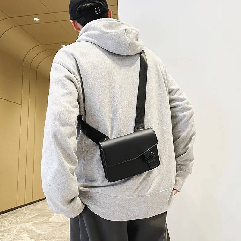 Crossbody for Men 2024 New Casual Messenger Shoulder Korean Trendy Brand Mobile Phone Storage Small Square Bag
