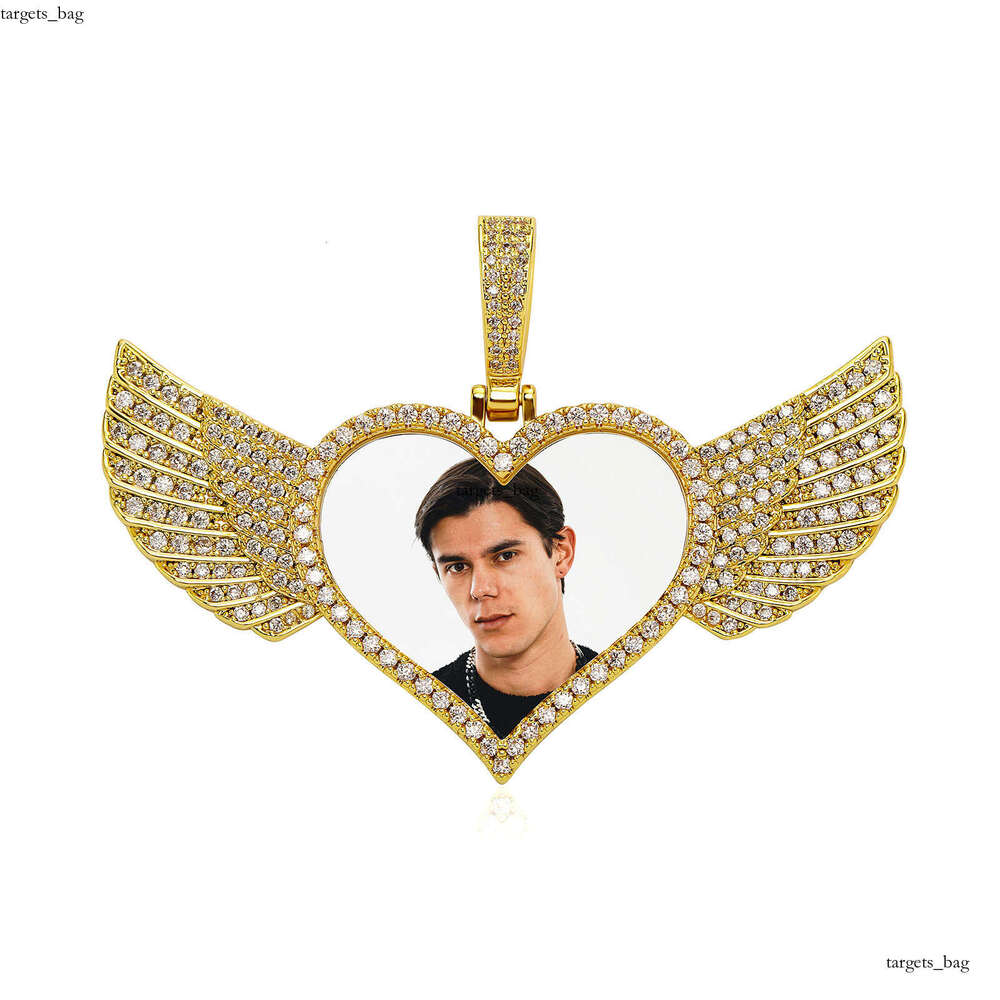 INS Style Fashion Heart Wings Photo Frame Pendant Jewelry Necklace Accessories