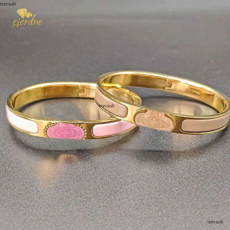 Custom Glod Clover Bangle Gradient Colors Titanium Steel Bracelet non fading high quality classics designer jewelry sier bracelets for Unisex Lovers g