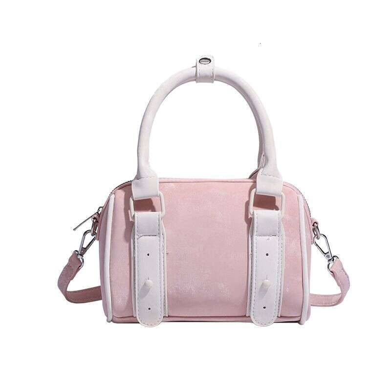 Sweet Girl Handbag 2025 New Niche Design Cute Boston Commuter Versatile Shoulder Crossbody Bag