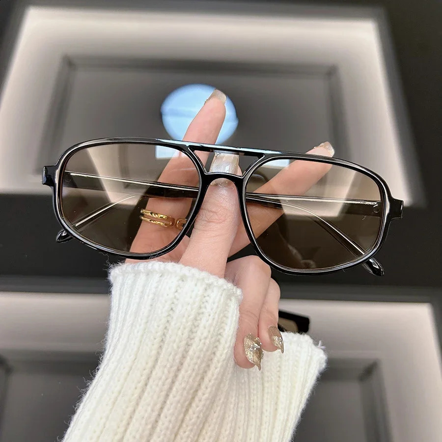 Fashion Square Sunglasse Men Vintage Mirror Sun Glasses Female Male Classic Retro Outdoors Gafas De Sol 250805