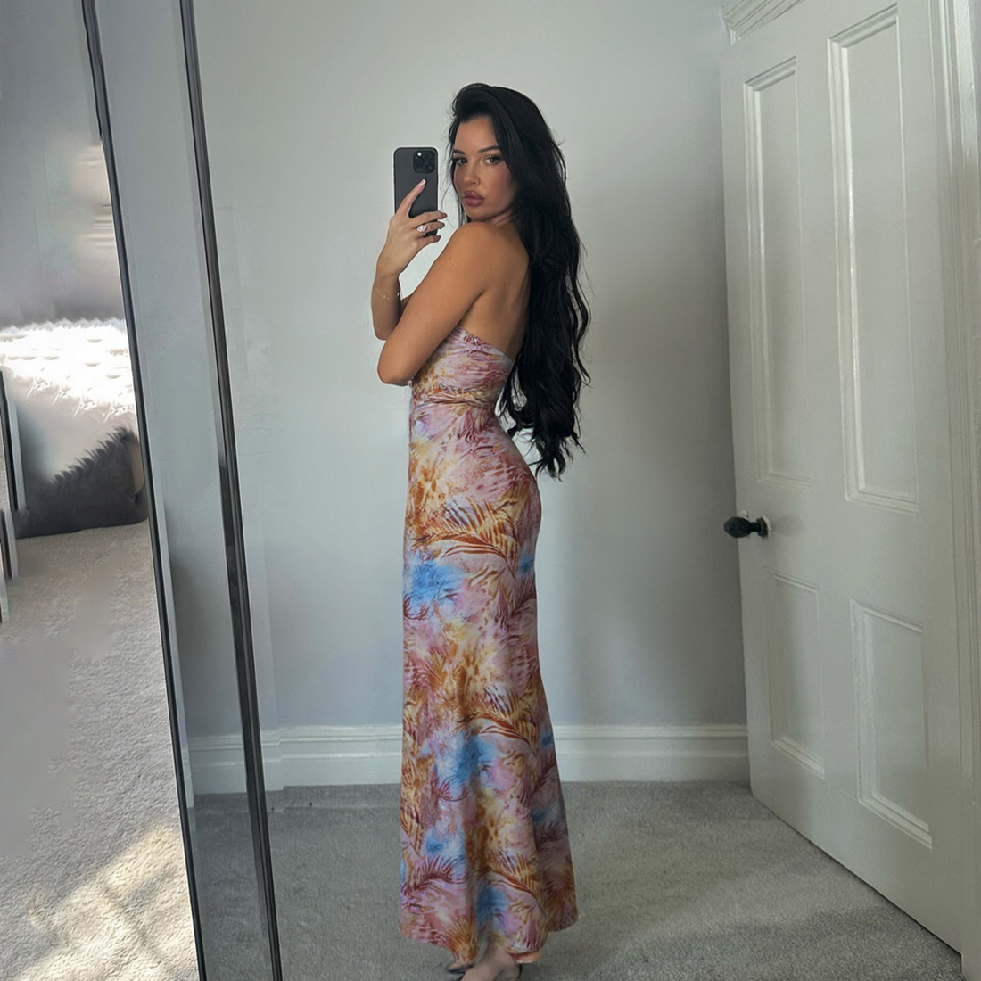 2025 Autumn New Womens Fashion Sexy Halter Neck Backless Slim Fit Bodycon Printed Dress