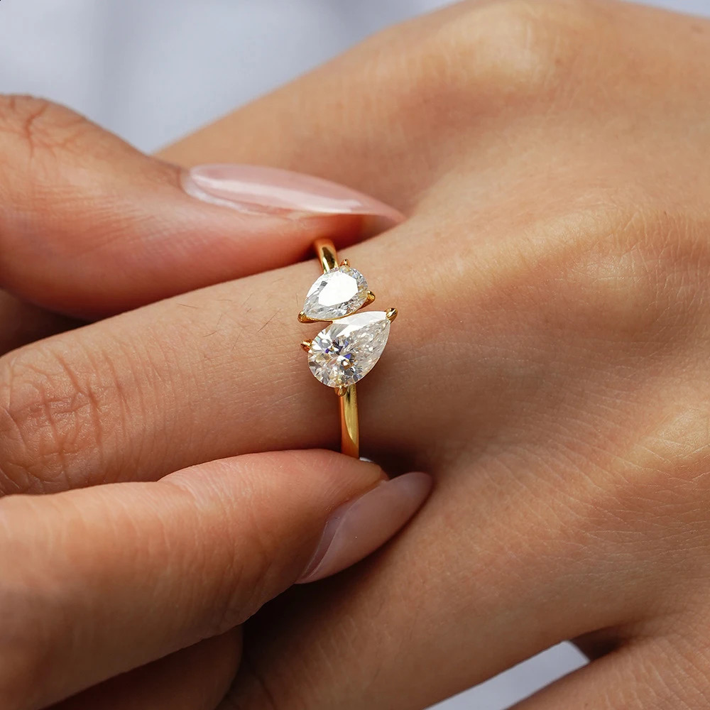 1.5cttw Double Pear Cut Diamond Ring for Women Two Stone Toi Et Moi Wedding Bands 925 Silver 18k Gold Plated Jewelry 250809