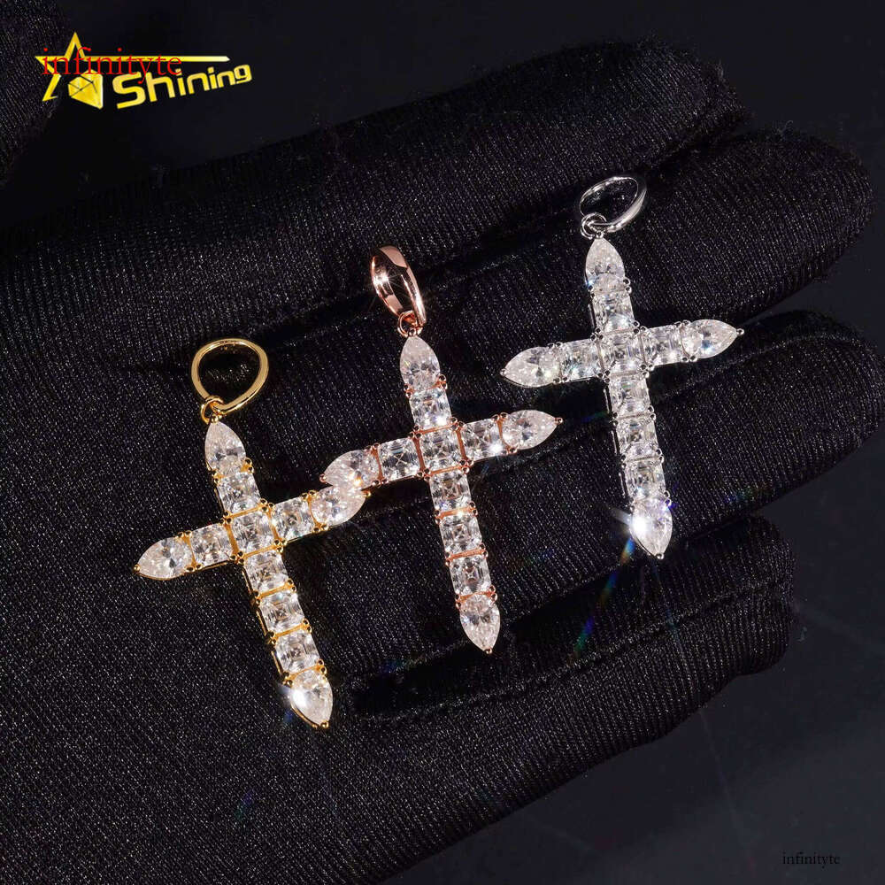 VVS Dia Iced Out Sier Hip HopJewelry Moissanite Custom Cross Pendant
