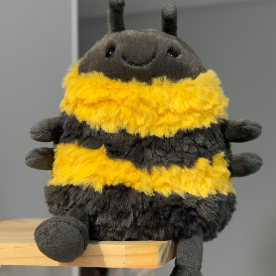 Dolls jellys Cat Albee Plush Children's 9 plush toys hornet Soft Toy Bee body pillow Cute Soothing the Doll GiftsNew jelly cat dollsNew jelly cat dolls