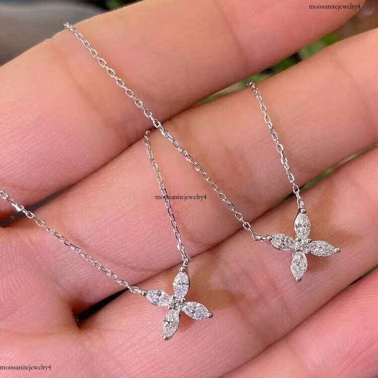Fine Quality Clover Pendant 14k Real Gold D/VVS Clarity Marquise Moissanite for Women Fashion Jewelry Necklace Gift