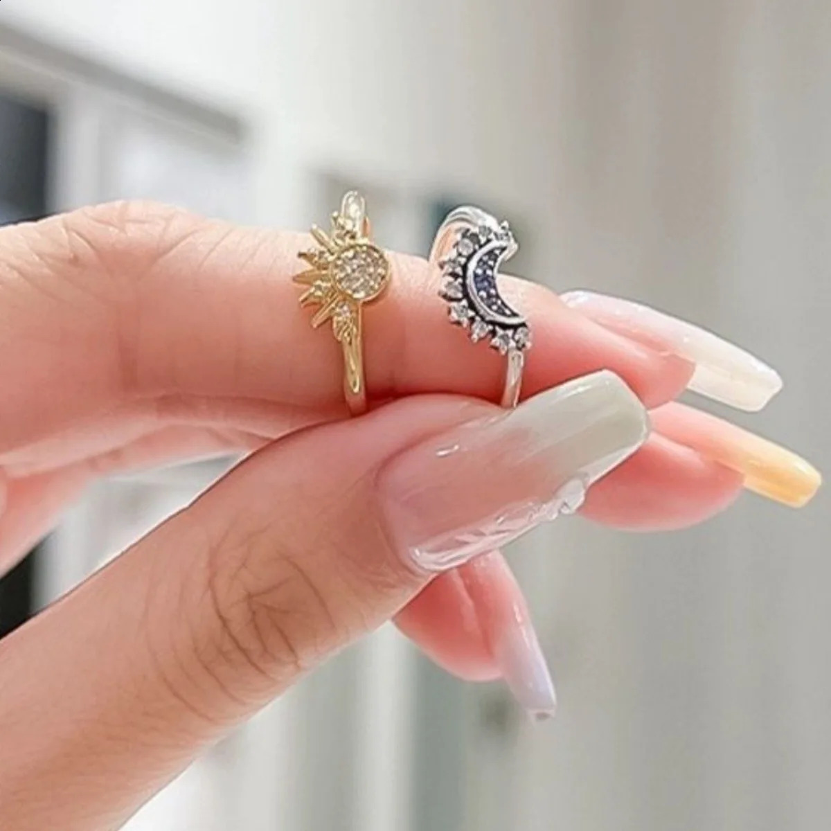 Personality simple n sun and moon with the same light stacked rings couple rings 250805
