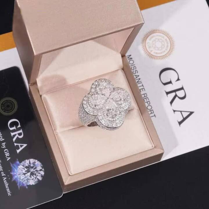 New Arrivals Hot Sale Hip Hop Style Luxury Cross Design Fully Iced Out 925 Silver Cross Pear Cut Diamond Mens Moissanite Ring