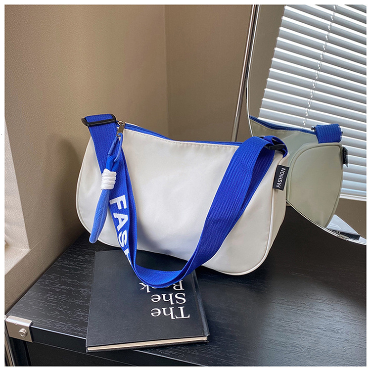 Niche Design Luxury Bag Cute Commuter Single Designer Bag Shoulder Saddle Bag Large Capacity Dumpling Crossbody Bag Casual Versatile Fashion Underarm 