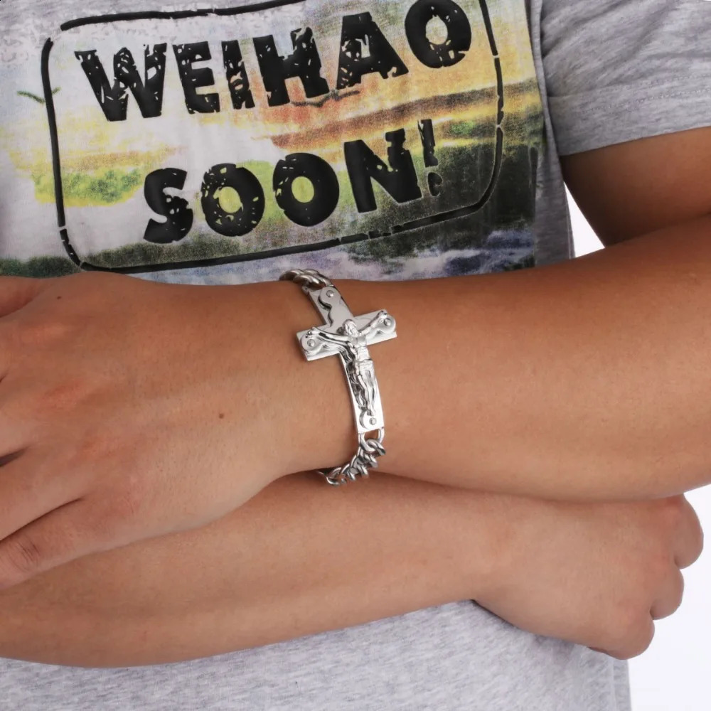 Crucifix Jesus Cross Charm Bracelets Stainless Steel Cuff Bracelets for Men Metal Cuban Hand Chain Religious Male Punk Jewelry 250805