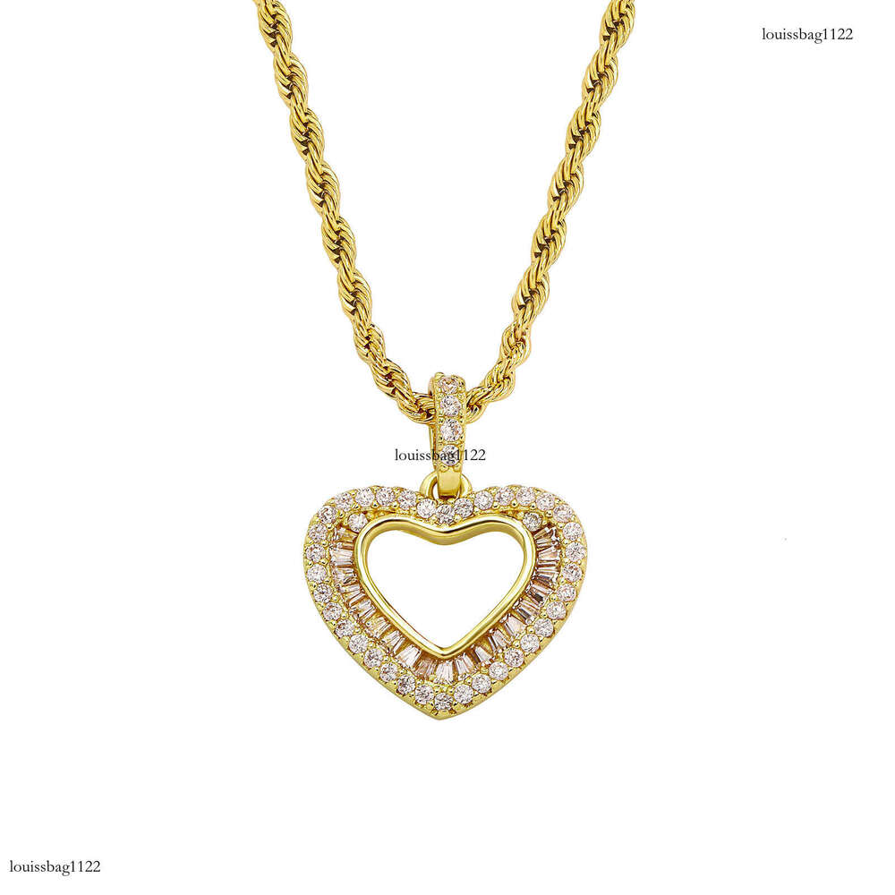 Hollow Heart Braided Moissanite chain Hip-Hop Accessories Sweater Chain Women Pendant Necklace Jewelry