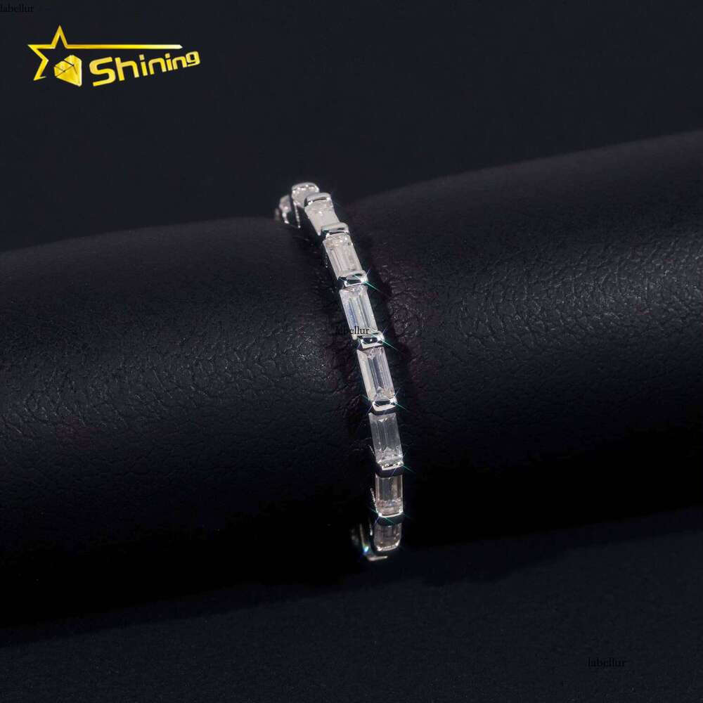 Pure Silver D VVS Baguette Moissanite Wedding High-Quality Women's Fashion Jewelry Ring