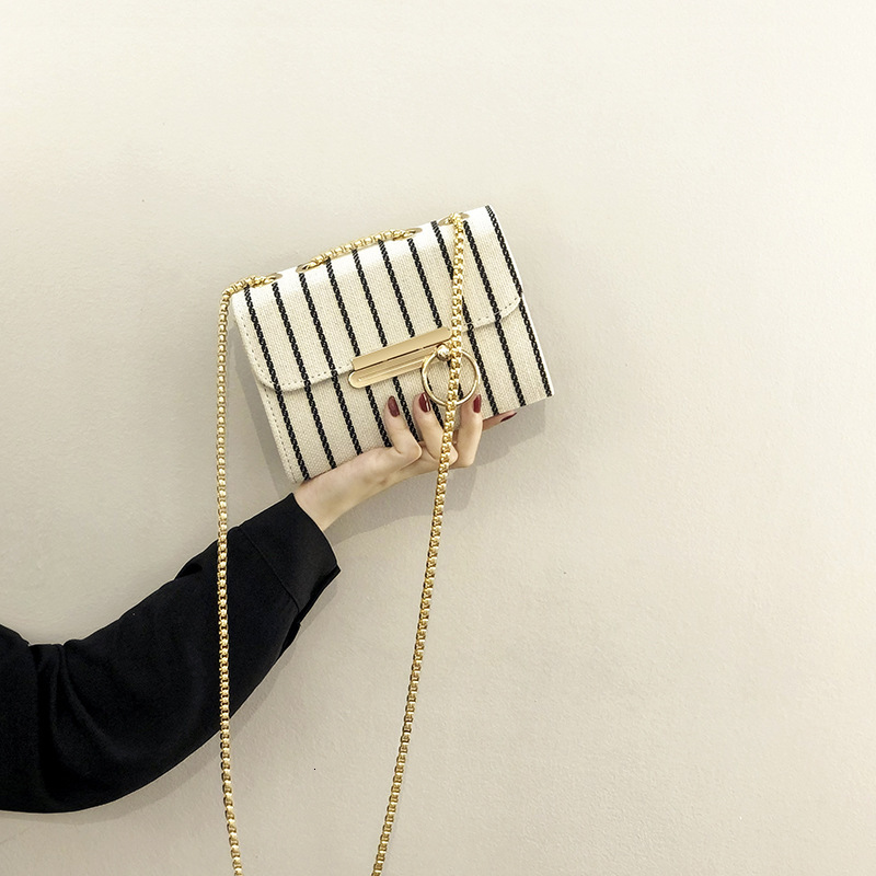 Free Shipping Designer Luxury Bag Bag 2025 New Korean Style Summer Women's Bag Fashionable Trendy Chain Crossbody Bag Ins Style