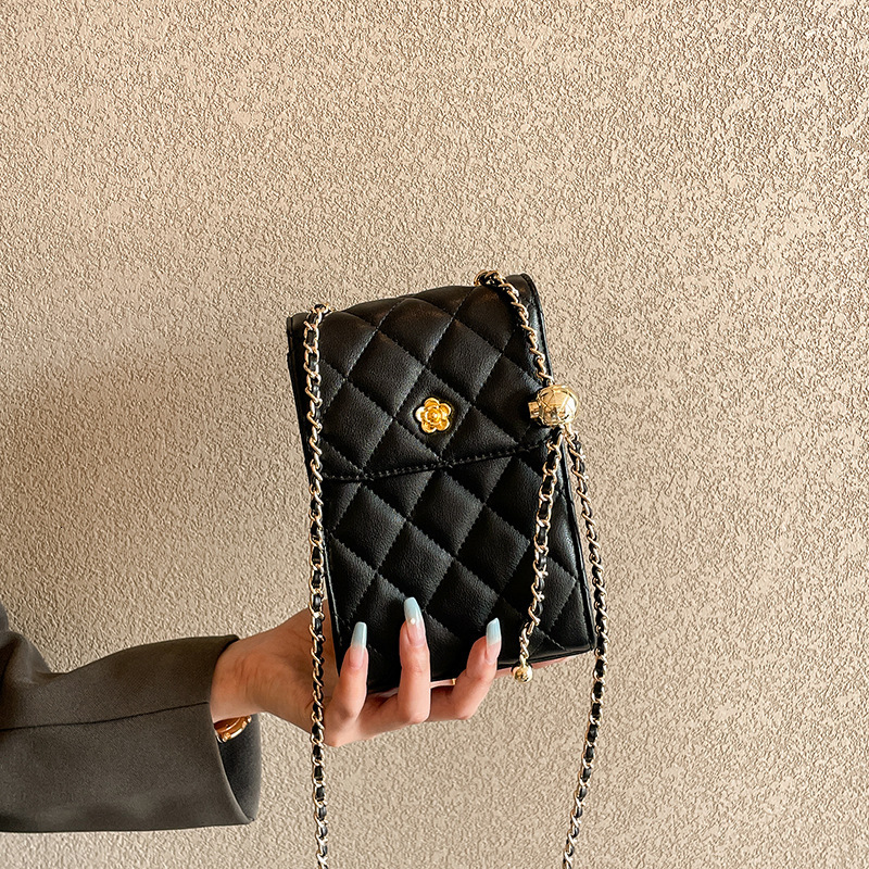 Cowhide Versatile Phone New Trend Chain Niche Design Mini Crossbody Bag For Women Summer