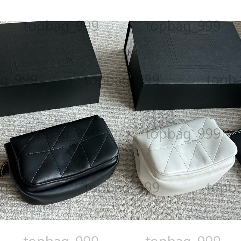 Girls Soft Lambskin Flap Quilted Square Bags With Gold Chains Crossbody Handbags Large Capacity Shoulder Bags Cosmetic Case Pocket 20x13cm