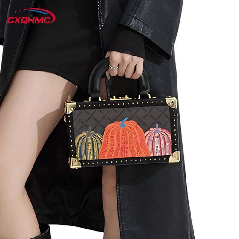 Luxury designer leather women's handbag, evening top handle bag, messenger bag, small hard wallet, pumpkin box bag.