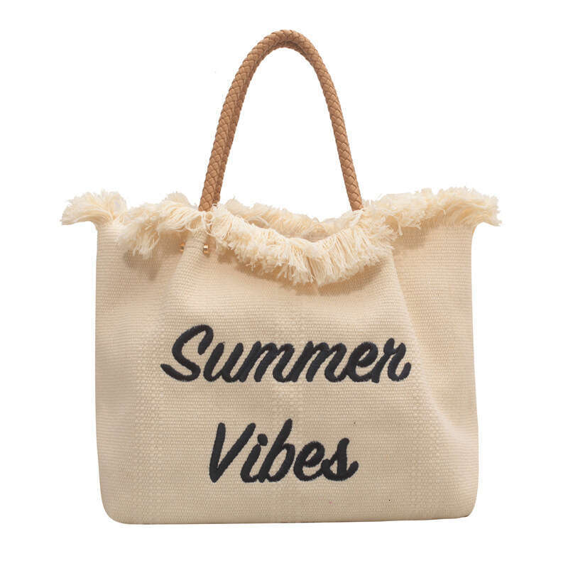 Designer Bags New Simple Solid Color Stylish Niche Beach Fashion Tassel Large Capacity Tote Bag