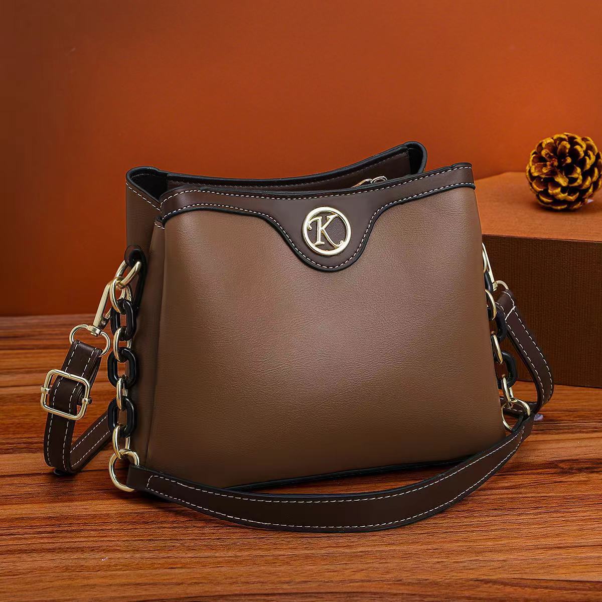Single Shoulder Crossbody Internet Celebrity Small Bag Luxury Bagfree Shipping Designer Women's Bag New Fashionable Versatile Trendy Summer Bag F