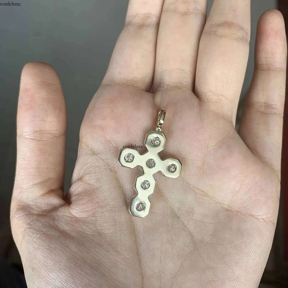 New Design 4mm 5mm 6mm Moissanite Dia Halo Hip Hop Cuban Cross Pendant for Tennis Chain Jewelry