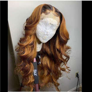Women's Middle Part Long Curly Hair Gradient Big Waves High Temperature Fiber Synthetic Wig Any Skin Color B5
