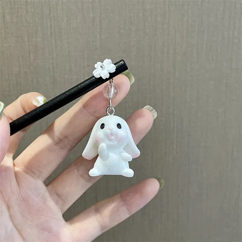 Japanese Holding Firewood Resin Cat Hairpin Cute Three-dimensional Cartoon Hairpin Simple Hairpin Retro Hairpin Jewelry Gift 250807