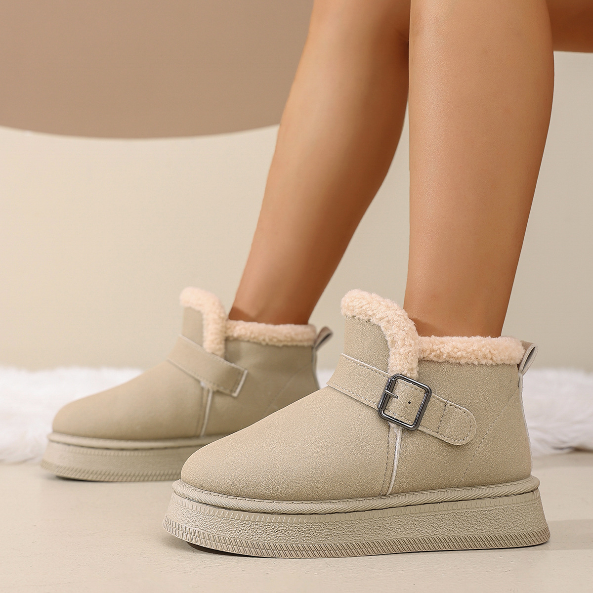 new Free delivery designer woman boots Cotton boots with fleece short tube snow boots for warmth cotton shoes