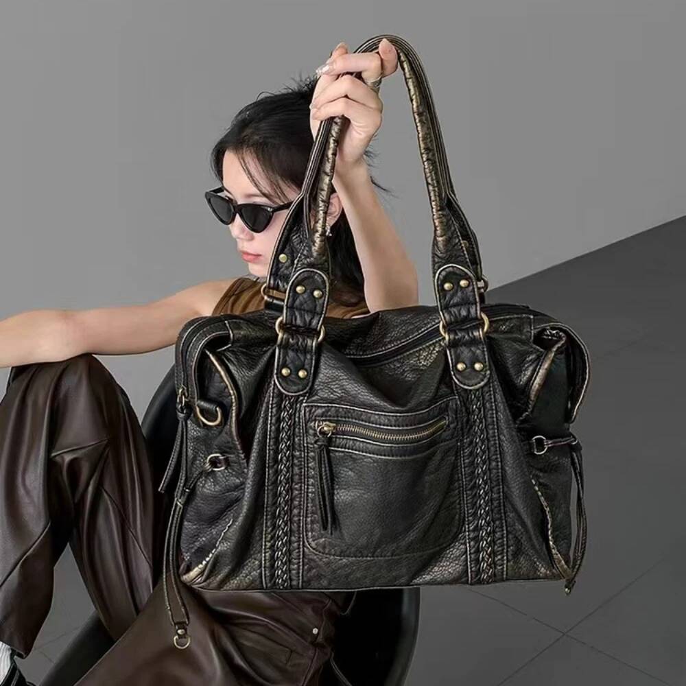 Y2K Spicy Girl One Shoulder Crossbody Vintage Washed Leather Motorcycle Large Capacity Bag