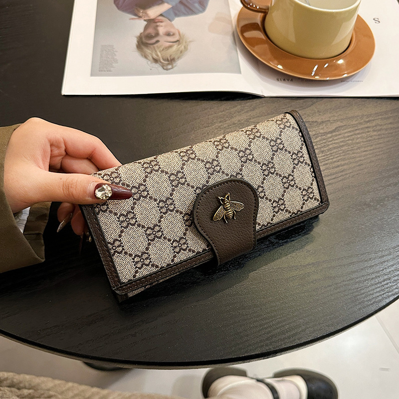 Little Bee Wallet For Women,short Style INS Style Internet Celebrity Classic Fashion,high Appearance Value Multiple Card Slots Designer Bag Luxury Bag