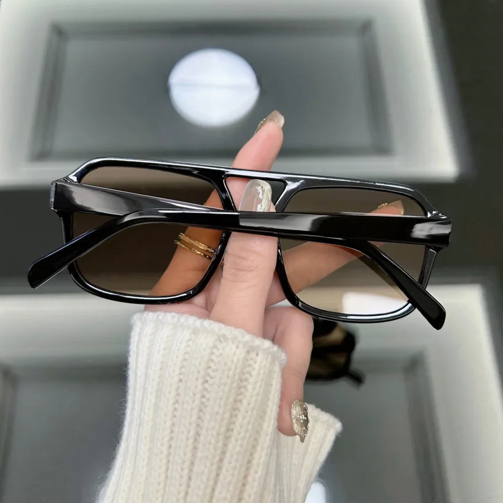 Vintage Square Sunglasse Retro Leopard Sun Glasses Female Shades Mirror Fashion Outdoor Oculos De Sol 250805