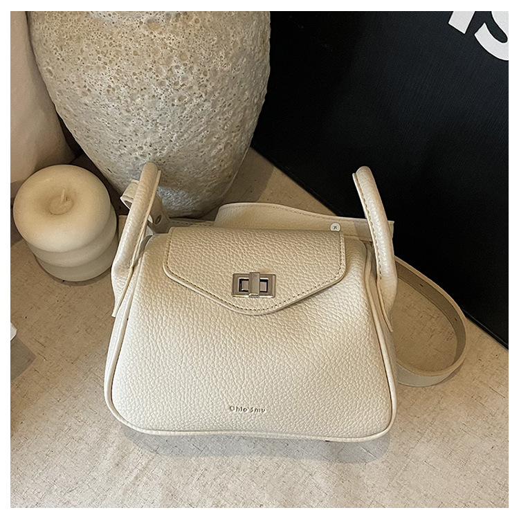 Korean Version Niche Luxury Designer Bag Design Women's Bag 2025 New Fashionable Versatile Commuter Bag Feel Cross-border Trendy Single Shoulder 