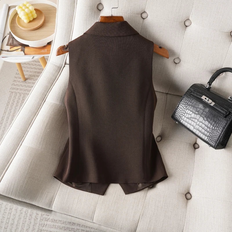 Brown Suit Vest for Women Spring and Autum Short SingleBreasted Slim Workplace Elegant Sleeveless Top Jacket 250809