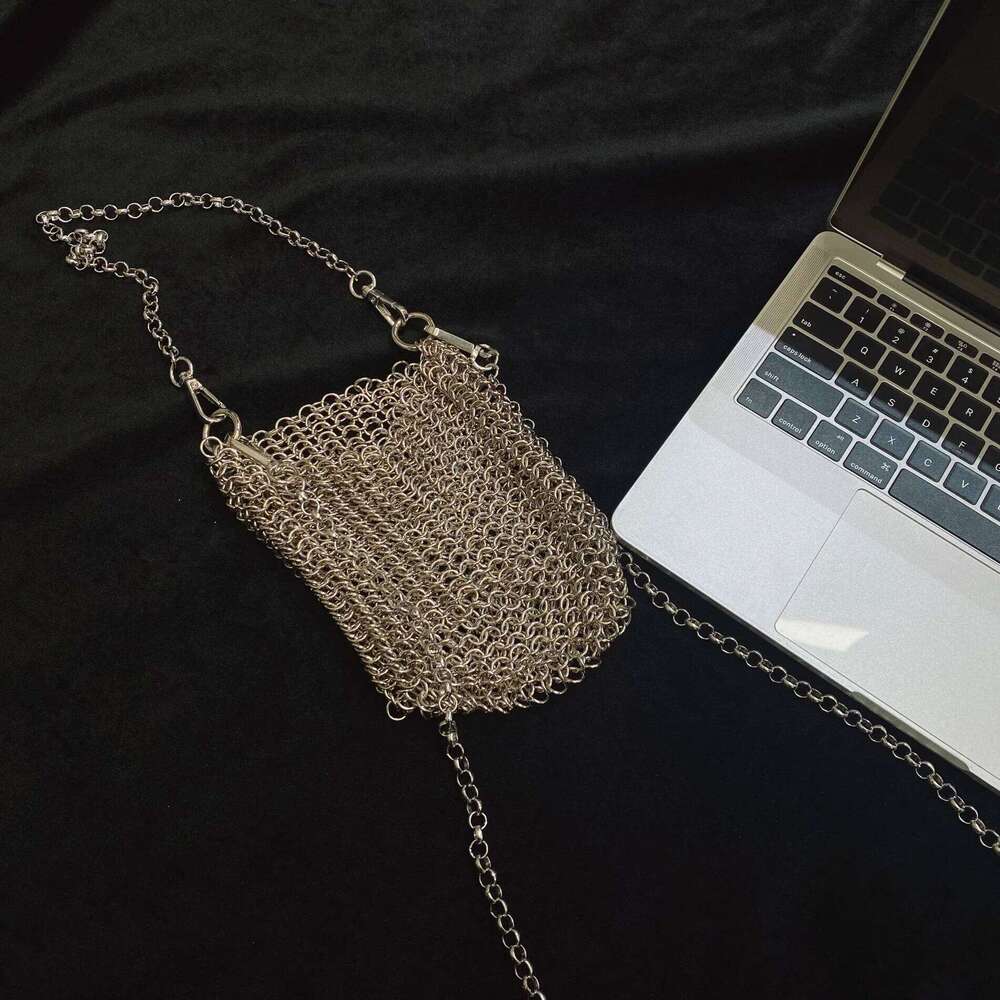 Metallic Hauberk Shoulder Bag Woven Ring Tote Chain Mail Designer Purses And Handbags Handmade Hollow Crossbody Bags For Women