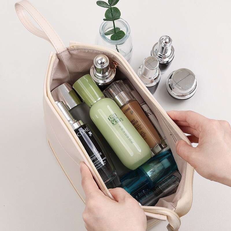 Yunduo Double Layer 2025 New Large Capacity Portable Storage High-Looking Cosmetic Bag for Women