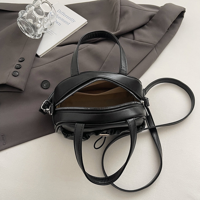 New Women's Pleated Solid Color Large Capacity Handbag Simple Designer Bag Shoulder Bag Cross-border Wholesale Dropshipping Luxury Bag Vintage Cr
