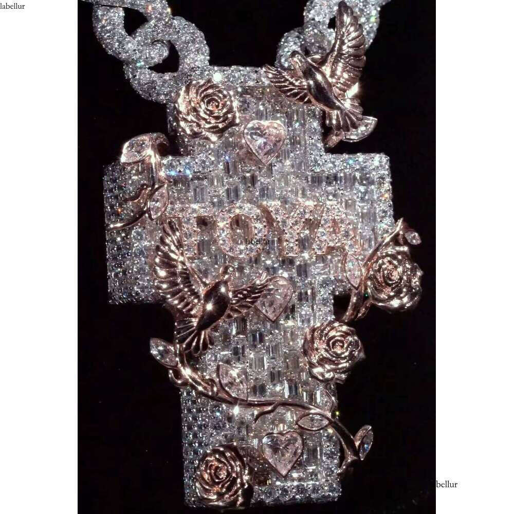 Trendy New Arrivals Custom Cross Pendant Necklace Charms Rapper Sterling Sier VVS Moissanite Dia Hip Hop Men Jewelry